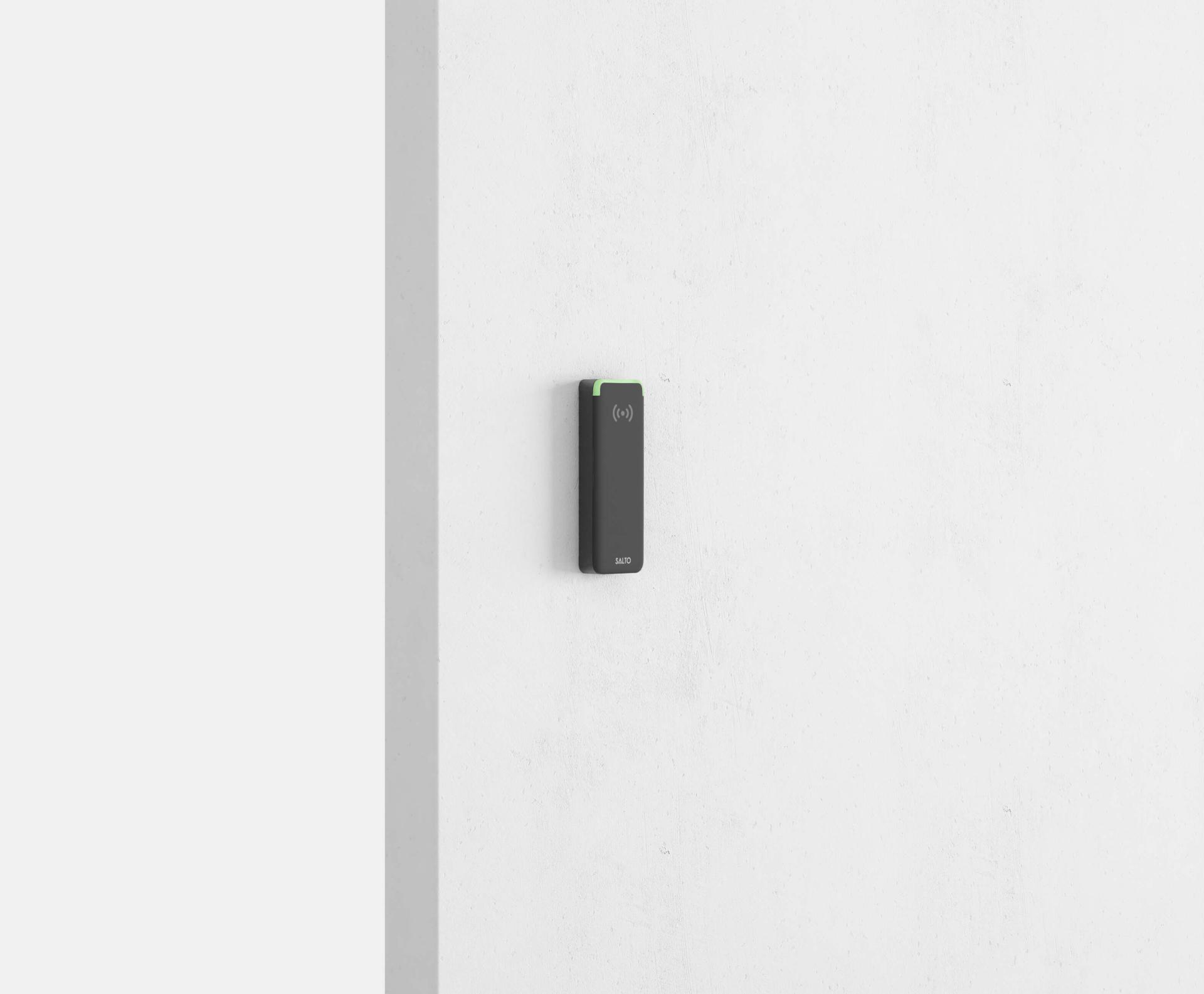 wallreader-mullion-blacklector